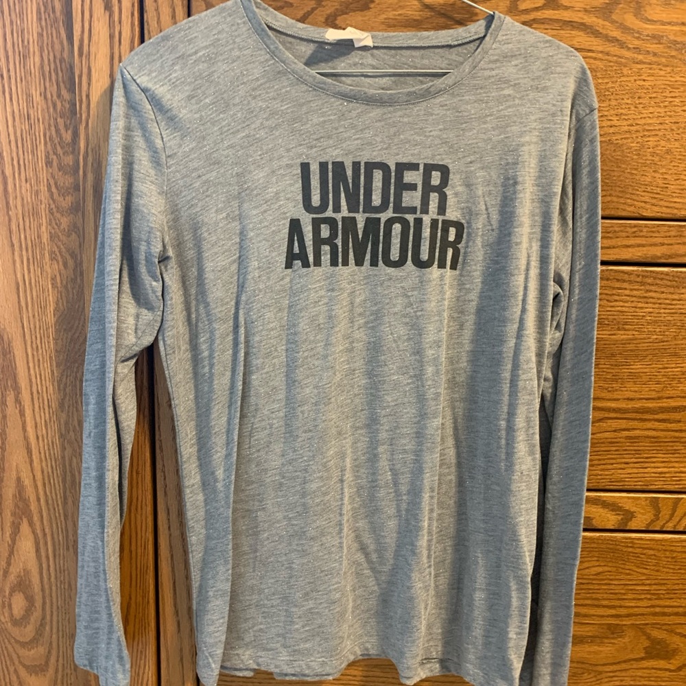 Women’s size Youth XL Under Armour shirt